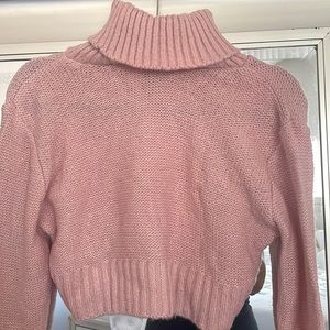 Boohoo pink cropped sweater